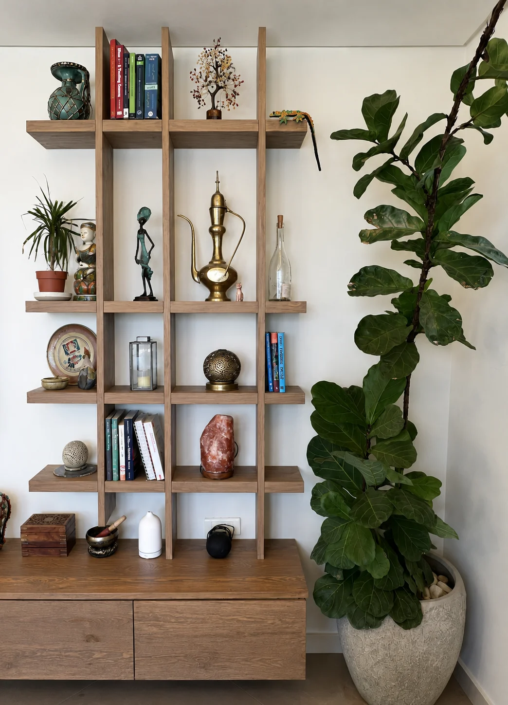 Open shelving & collected objects